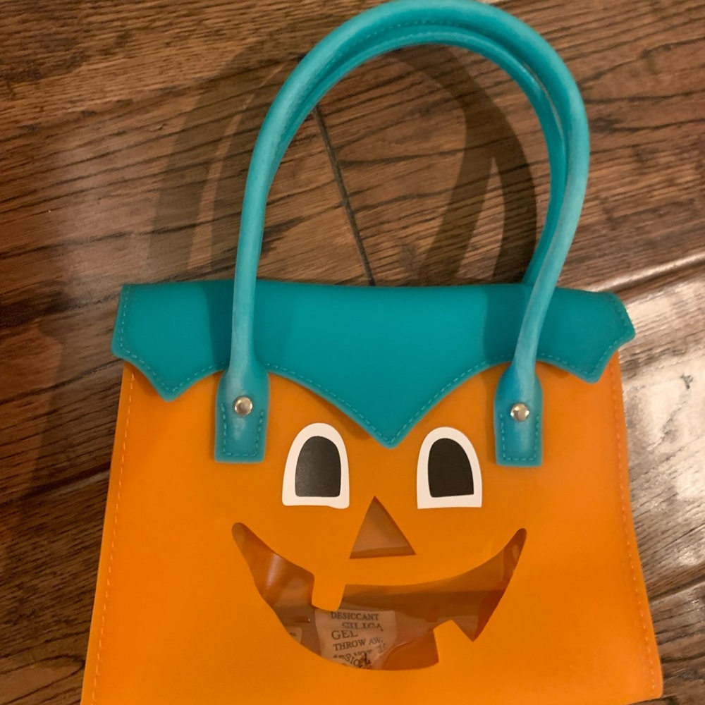 Orange and Teal Pumpkin Face Tote